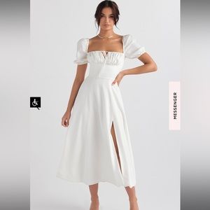 House of CB— Tallulah White Dress. Size Small. Never worn, NWT.